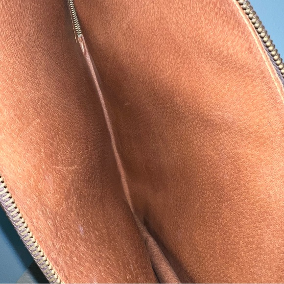 Authentic Louis Vuitton documents case bag❤️ - Picture 10 of 11